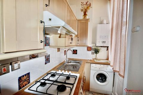 1 bedroom flat for sale, Grosvenor Court, Upper Grosvenor Road