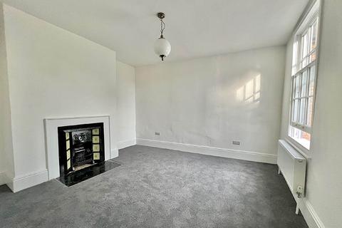 4 bedroom end of terrace house for sale, Pennsylvania Road, Exeter, EX4