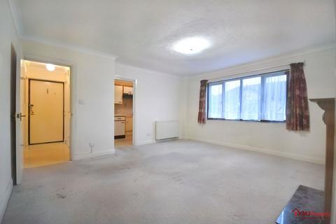 2 bedroom flat for sale, St Pauls Court, Rusthall, Tunbridge Wells