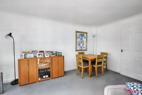 2 bedroom maisonette for sale, Cedar Lodge, Mount Ephraim