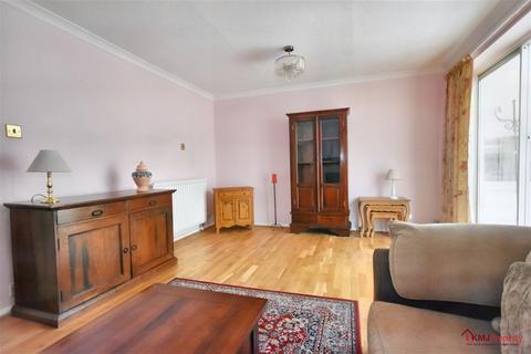 3 bedroom semi-detached house for sale, Medway Drive, Forest Row