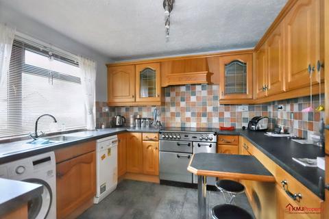 40 Medway Drive, Forest Row, RH18 5NT