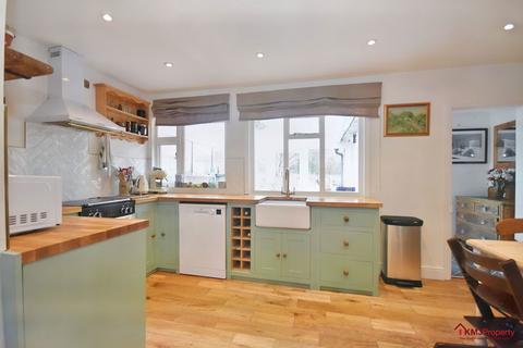 3 bedroom terraced house for sale, Benhall Mill Road, Tunbridge Wells