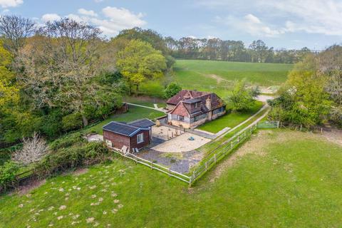 4 bedroom detached house for sale, Parrock Lane, Upper Hartfield, Hartfield, East Sussex, TN7 4AS