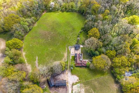 4 bedroom detached house for sale, Parrock Lane, Upper Hartfield, Hartfield, East Sussex, TN7 4AS