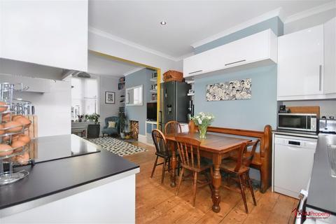 2 bedroom apartment for sale, Lime Hill Road, Tunbridge Wells