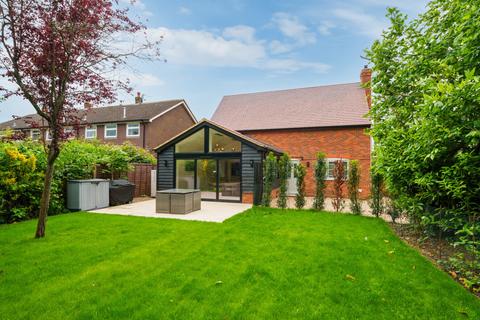 4 bedroom detached house for sale, Louches Lane, Naphill, High Wycombe