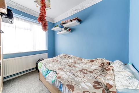 2 bedroom maisonette for sale, St Peters Street, South Croydon, CR2
