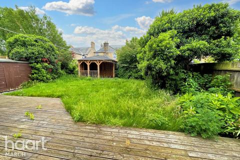 4 bedroom detached house for sale, Stonecross Way, March