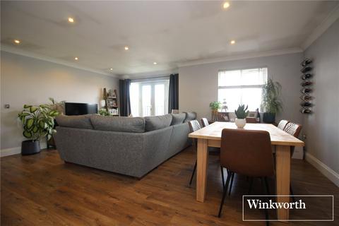 2 bedroom apartment for sale, Coleridge Way, Borehamwood, Hertfordshire, WD6