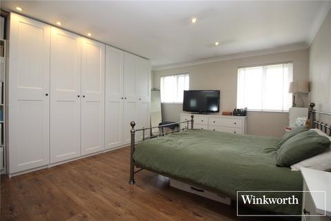 26 Coleridge Way, Borehamwood, WD6 2AR