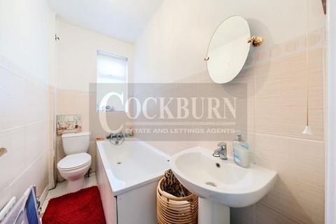 Flat 4, 118 Streatham Road, Mitcham, CR4 2AE