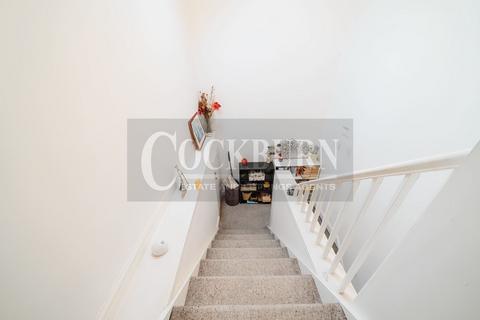 Flat 4, 118 Streatham Road, Mitcham, CR4 2AE