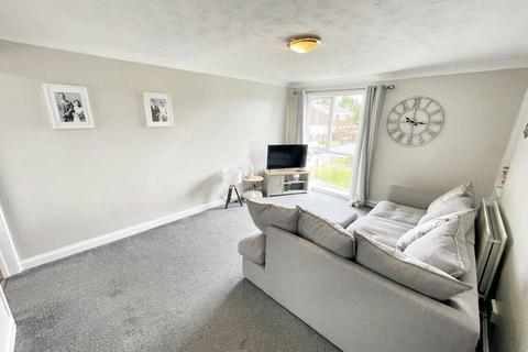 2 bedroom flat for sale, Lancaster Way, Fellgate, Jarrow, Tyne and Wear, NE32 4UQ