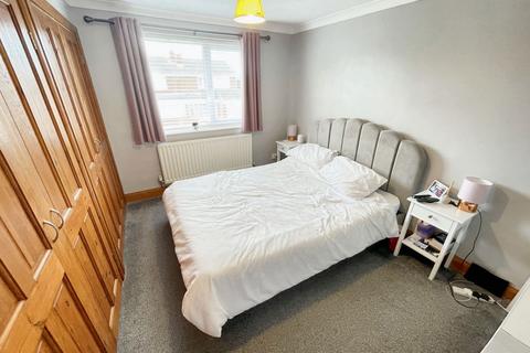 2 bedroom flat for sale, Lancaster Way, Fellgate, Jarrow, Tyne and Wear, NE32 4UQ