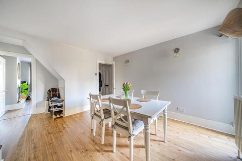 67 Thayers Farm Road, Beckenham, BR3 4LY