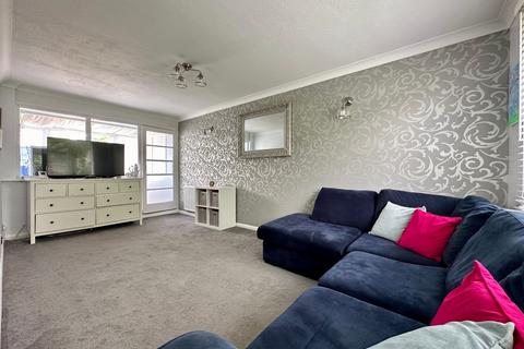 32 Darell Way, Billericay, CM11 2JT