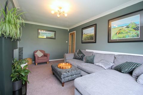 27 Effingham Road, Harden, Bingley, BD16 1LQ