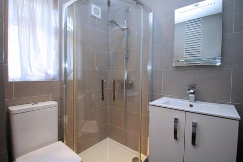 27 Effingham Road, Harden, Bingley, BD16 1LQ