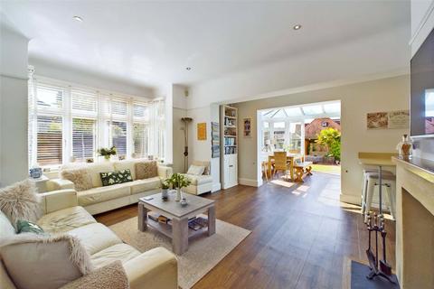2 Elmsway, Bournemouth, BH6 3HU