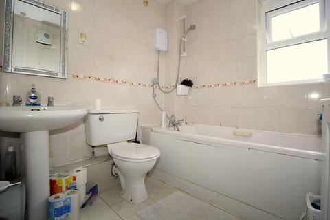 50 Palliser Drive, Rainham, RM13 9TG