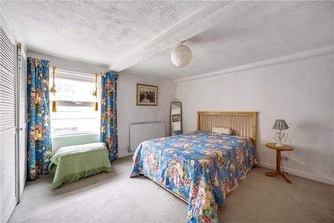 5 Emgate, Bedale, DL8 1AH