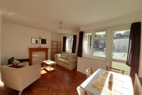 3 bedroom apartment to rent, Caldwell Street, London SW9