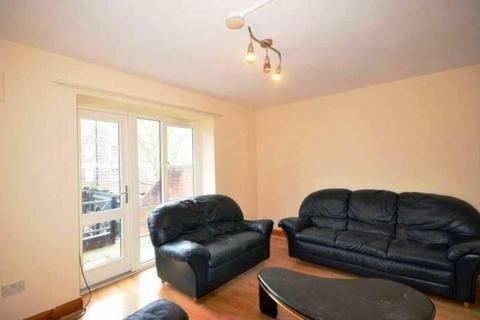 2 bedroom maisonette to rent, Hillrise Mansions, Warltersville Road, Imperail House , London, N19