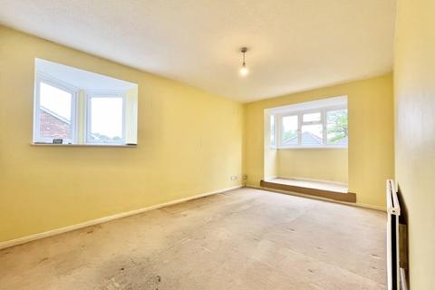 1 bedroom apartment for sale, St. Andrews, Bracknell, Berkshire