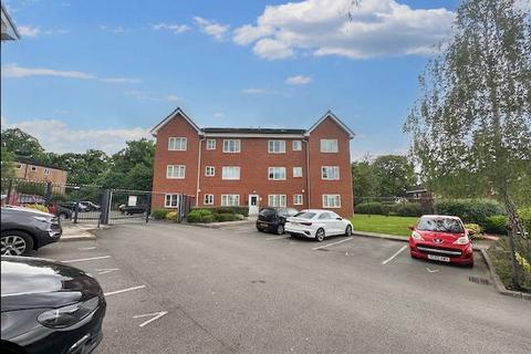 2 bedroom flat to rent, Gipsey Moth Close, Timperley WA15