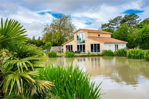 4 bedroom bungalow for sale, Carr Lane, Healing, Grimsby, Lincolnshire, DN41