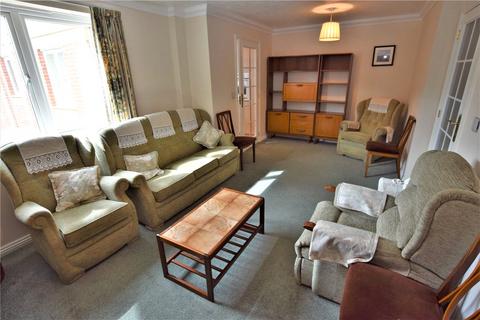 1 bedroom apartment to rent, Farnborough, Hampshire GU14