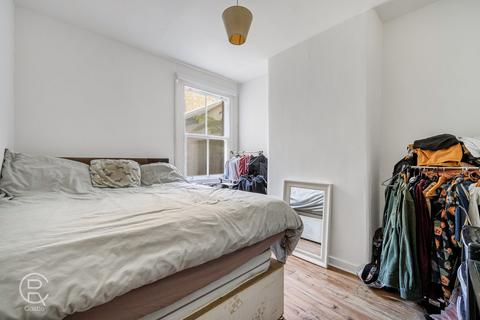 36a Green Lane, London, W7 2PB
