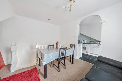 2 bedroom apartment for sale, Friends Road, Croydon