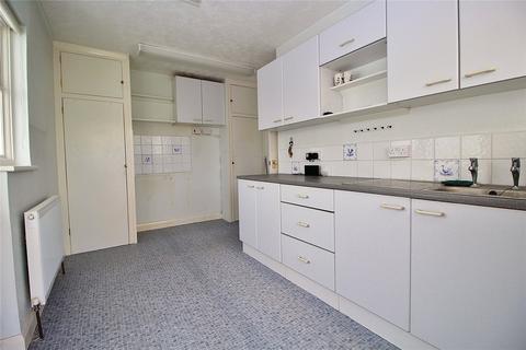 2 bedroom bungalow for sale, Vale Walk, Worthing, West Sussex, BN14