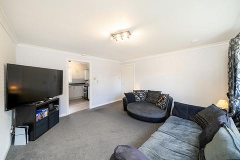 2 bedroom flat for sale, Kingdom Court, Cupar, KY15