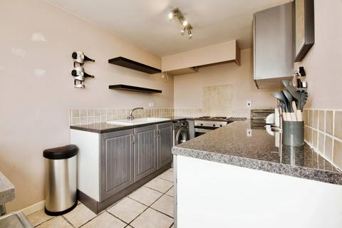 1 bedroom apartment for sale, Old Farm Road, London N2