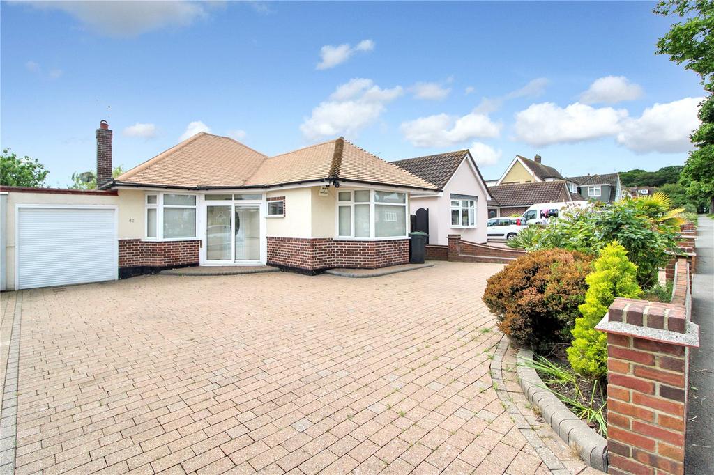 Belfairs Park Drive, LeighonSea... 2 bed bungalow for sale £500,000