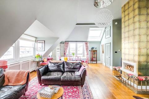 4 bedroom apartment for sale, Belsize Grove, Belsize Park