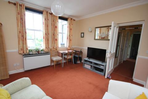 2 bedroom apartment for sale, Cambridge Road, Southend On Sea