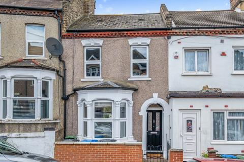 66 Tewson Road, London, SE18 1AY