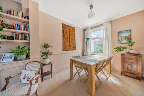 66 Tewson Road, London, SE18 1AY