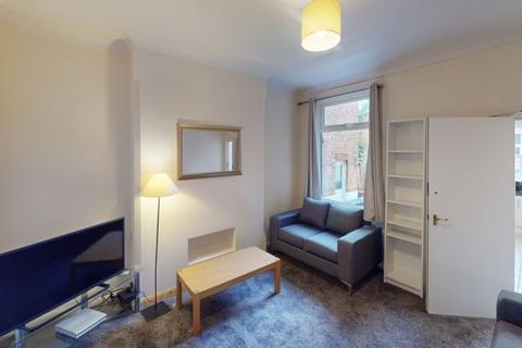4 bedroom terraced house to rent, 142 Harrinngton Drive, Lenton, Nottingham, NG7 1JH