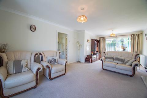 3 bedroom detached bungalow for sale, Peterborough PE3