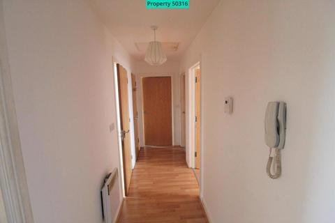 2 bedroom flat for sale, Henley Road, Bedford, MK40