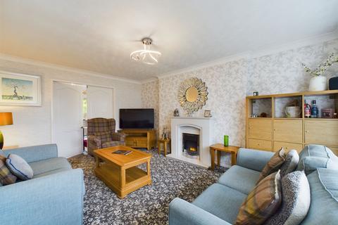 3 bedroom semi-detached house for sale, Harrogate Way, Southport PR9