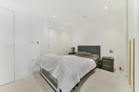 Studio for sale, Bouchon Point, Silk District, Whitechapel, E1