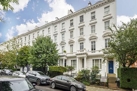 3 bedroom apartment for sale, 2 Argyll Road, London W8