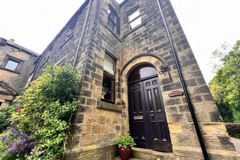 2 bedroom apartment for sale, Huddersfield Road, Penistone, S36
