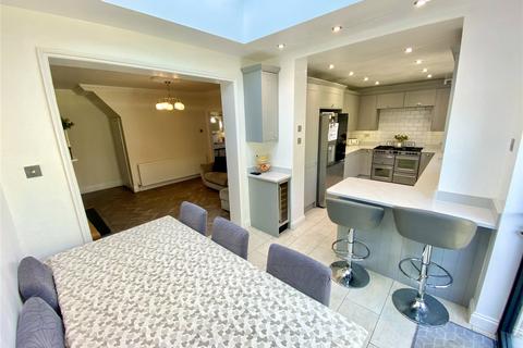 153 Faraday Avenue, Sidcup, DA14 4JE